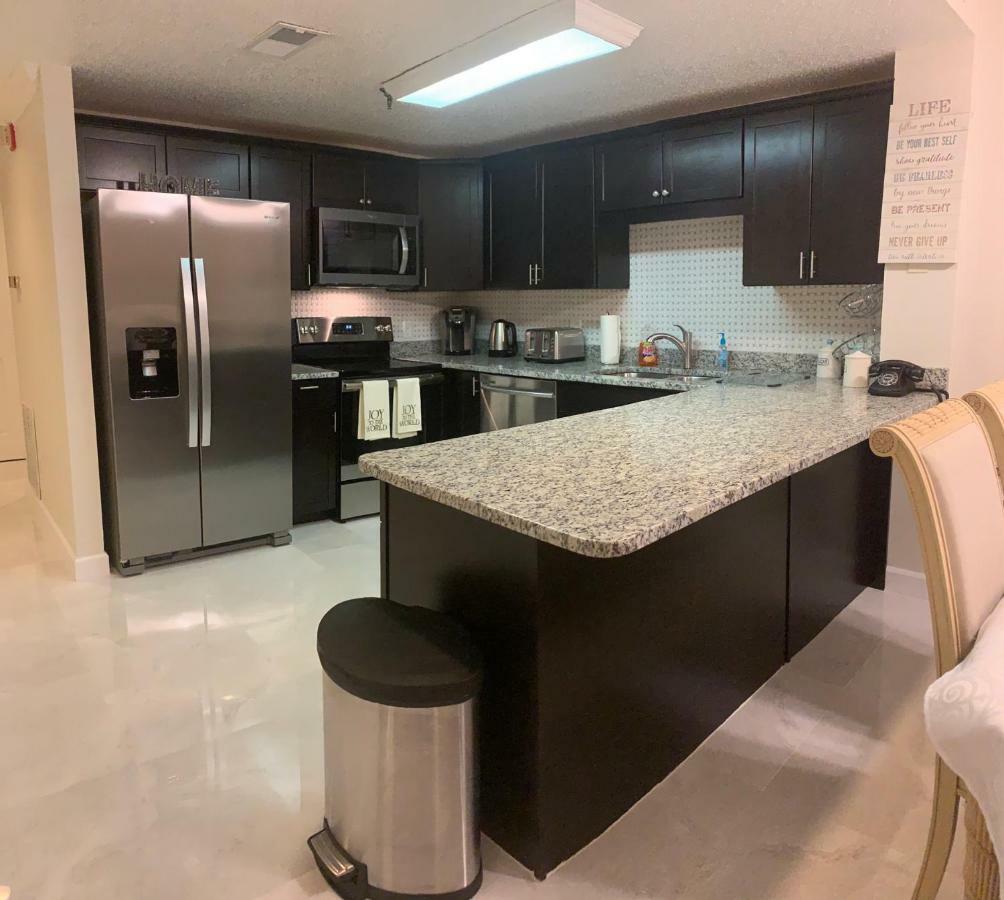 Luxury Condo In The Heart Of 비둘기 포지 외부 사진